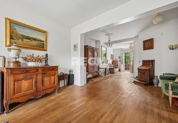 Maison 8 pièces 138 m² · à Sceaux · 138 m² · 995 000 €