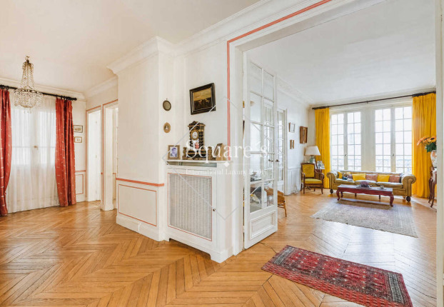Appartement 5 pièces 137 m² · à Legendre-Lévis, Paris 17ème · 137 m² · 1 690 000 €