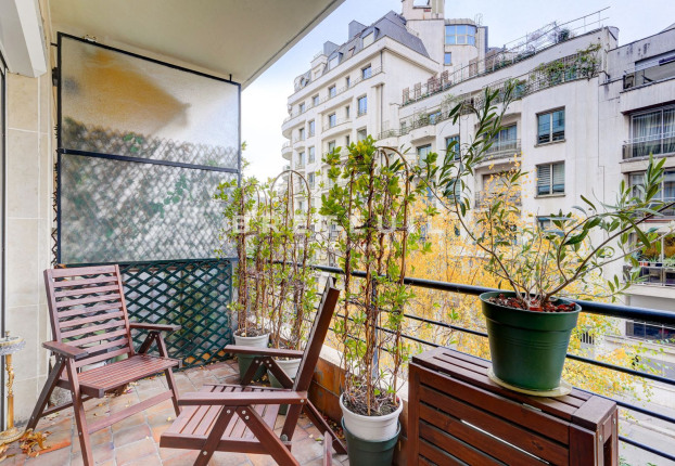 Appartement 3 pièces 78 m² · à Paris 16ème · 78 m² · 1 120 000 €