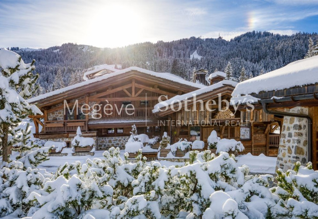 Maison 18 pièces 900 m² · à Megève · 900 m² · 15 900 000 €