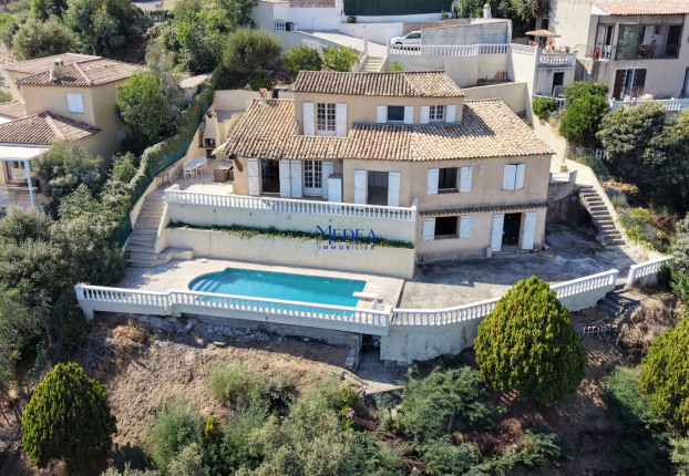 Maison 6 pièces 143 m² · à Mandelieu-la-Napoule · 143 m² · 1 090 000 €