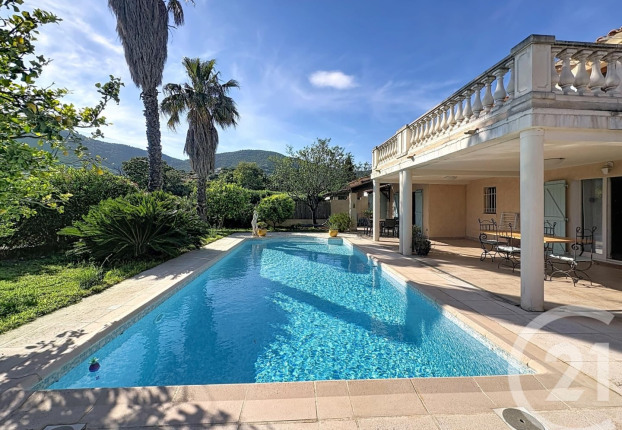 Maison 6 pièces 123 m² · à Cavalaire-sur-Mer · 122,5 m² · 735 000 €