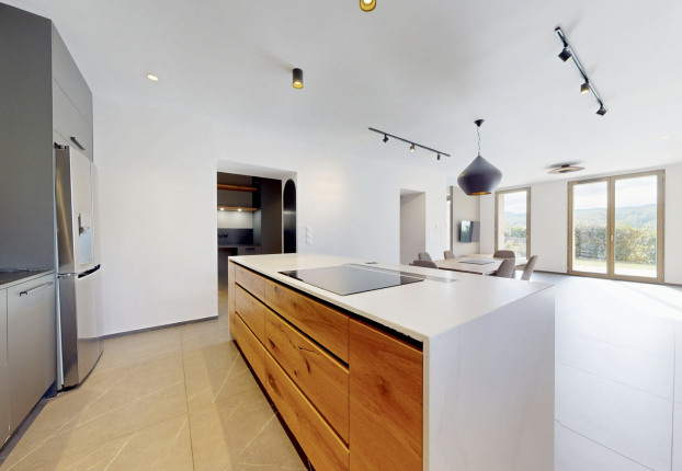 Appartement 6 pièces 168 m² · à Lovagny · 167,9 m² · 699 000 €