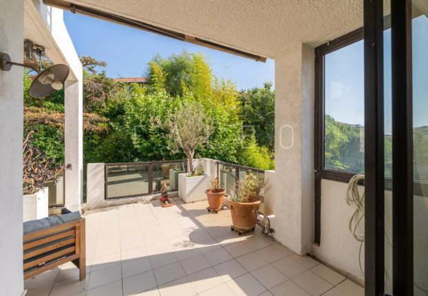 Appartement 5 pièces 145 m² · à La Plage, Marseille 8ème · 144,7 m² · 1 250 000 €