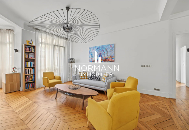 Appartement 4 pièces 124 m² · à Porte Dauphine, Paris 16ème · 124 m² · 1 490 000 €