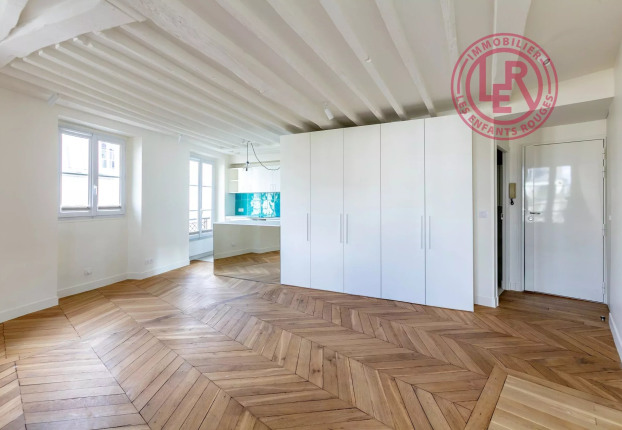 Appartement 3 pièces 42 m² · à Paris 3ème · 42,3 m² · 650 000 €