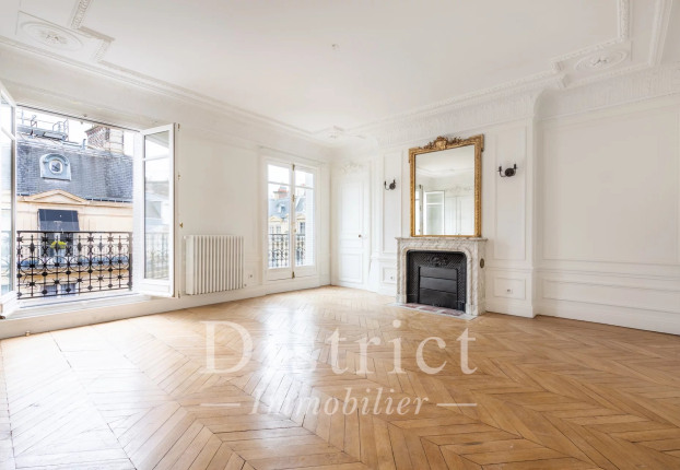 Appartement 5 pièces 151 m² · à Triangle d'Or, Paris 8ème · 151 m² · 4 078 000 €