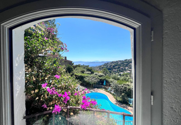 Maison 9 pièces 191 m² · à Les Issambres, Roquebrune-sur-Argens · 191 m² · 1 350 000 €
