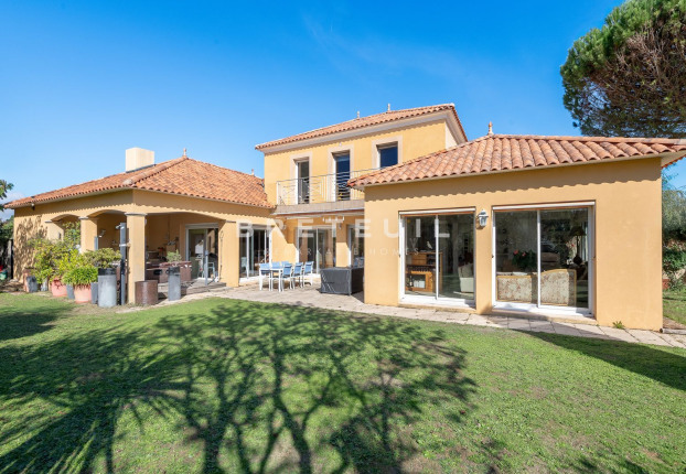 Maison 6 pièces 209 m² · à La Baule-Escoublac · 209 m² · 1 099 000 €