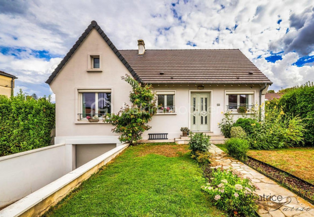Maison 5 pièces 130 m² · à Mareil-Marly · 130 m² · 830 000 €