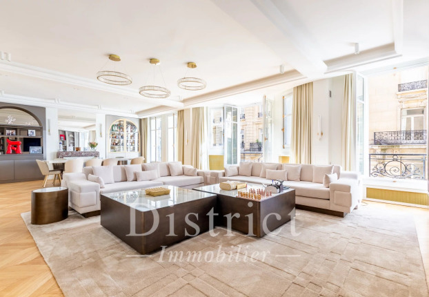Appartement 5 pièces 191 m² · à Hoche-Friedland, Paris 8ème · 191 m² · 3 490 000 €