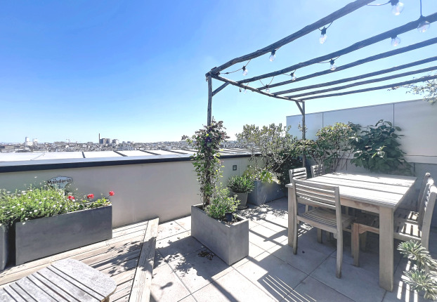 Appartement 5 pièces 111 m² · à Paris 17ème · 111 m² · 2 299 900 €