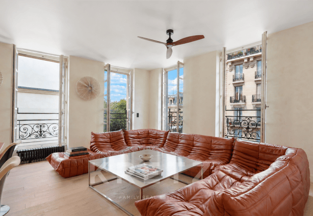 Appartement 3 pièces 77 m² · à Enfants Rouges, Paris 3ème · 77 m² · 1 350 000 €