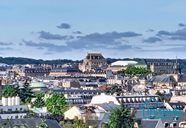 Appartement 7 pièces 135 m² · à Versailles · 135,2 m² · 990 000 €