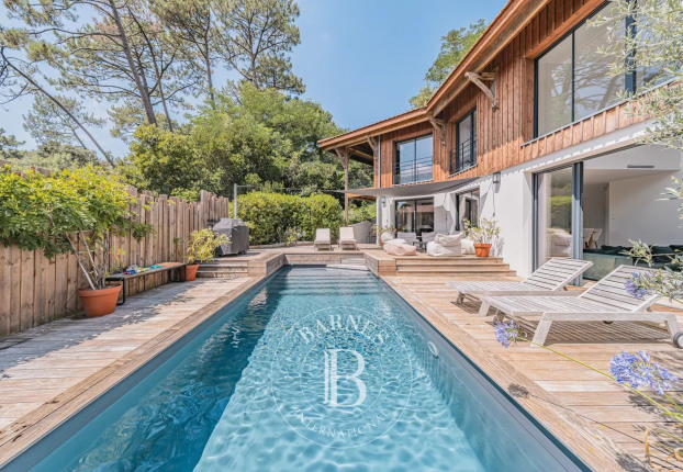 Maison 5 pièces 185 m² · à Pyla sur Mer · 185 m² · 1 990 000 €