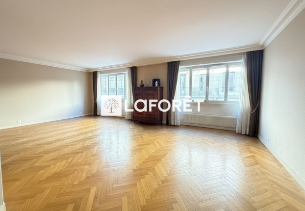 Appartement 6 pièces 152 m² · à Cordeliers-Célestins-Bourse, Lyon 2ème · 151,5 m² · 645 000 €