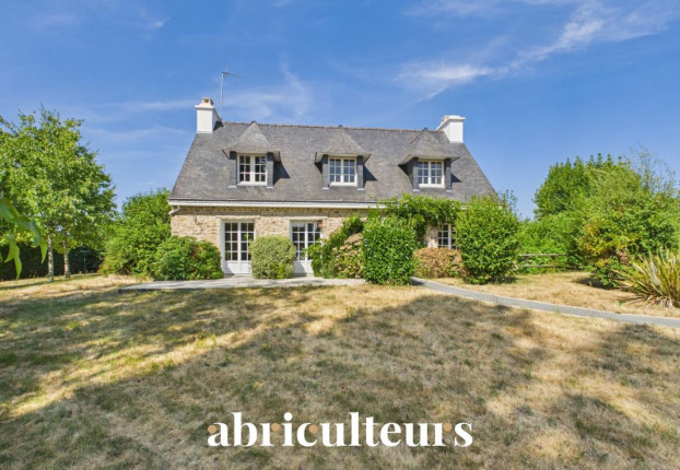 Maison 6 pièces 144 m² · à Vannes · 144 m² · 698 000 €