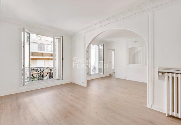 Appartement 4 pièces 75 m² · à Auteuil Sud, Paris 16ème · 74,5 m² · 900 000 €