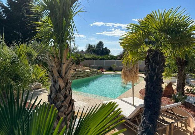 Maison 6 pièces 165 m² · à La Chapelle-de-la-Tour · 165 m² · 599 000 €