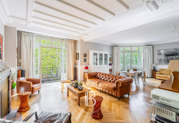 Appartement 5 pièces 144 m² · à Aligre-Gare de Lyon, Paris 12ème · 144,3 m² · 1 585 000 €