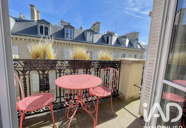 Appartement 5 pièces 104 m² · à Alleray Procession, Paris 15ème · 104 m² · 1 280 000 €