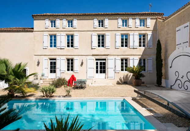 Maison 8 pièces 267 m² · à St Genis D Hiersac · 267,2 m² · 530 000 €
