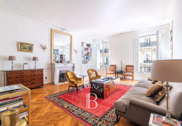 Appartement 7 pièces 182 m² · à Mairie, Paris 8ème · 182,3 m² · 2 200 000 €