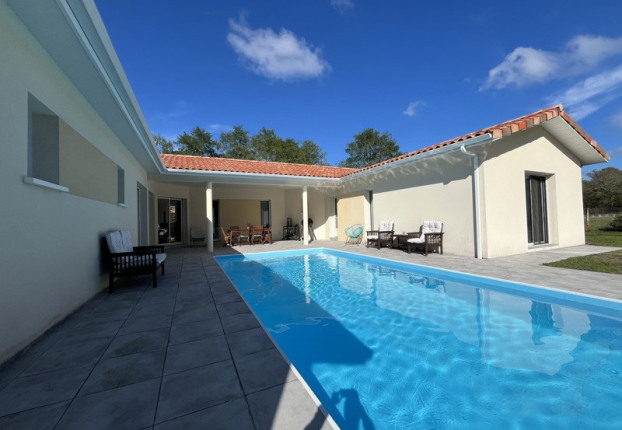 Maison 6 pièces 163 m² · à Saucats · 163 m² · 628 200 €