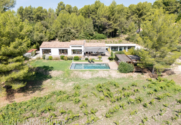 Maison 6 pièces 210 m² · à Le Castellet · 210 m² · 1 790 000 €