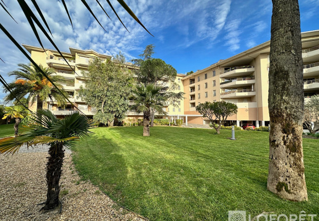 Appartement 4 pièces 127 m² · à Saint-Raphaël · 127 m² · 650 000 €