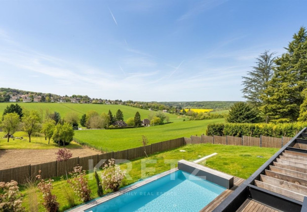 Maison 10 pièces 310 m² · à Bazemont · 310 m² · 1 590 000 €