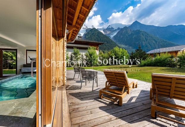 Maison 6 pièces 376 m² · à Chamonix-Mont-Blanc · 376 m² · 3 990 000 €