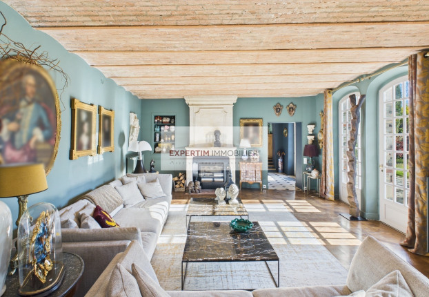 Maison 8 pièces 240 m² · à Bailly · 240 m² · 1 150 000 €