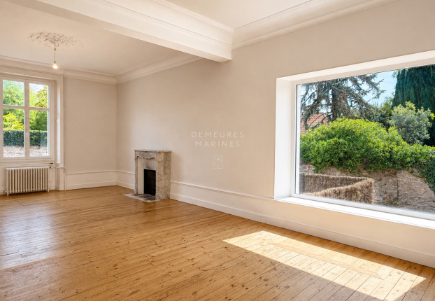 Maison 11 pièces 211 m² · à Vannes · 211 m² · 946 500 €