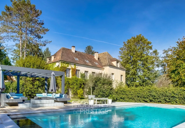 Maison 20 pièces 598 m² · à Montfort-l'Amaury · 598 m² · 2 750 000 €