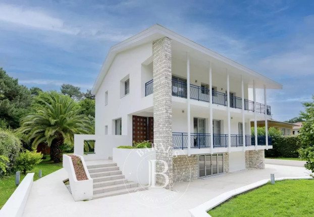 Maison 7 pièces 285 m² · à Pereire-Ville-d'Hiver, Arcachon · 285 m² · 2 990 000 €