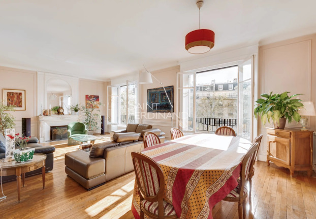 Appartement 9 pièces 284 m² · à Champerret-Berthier, Paris 17ème · 284,4 m² · 2 980 000 €