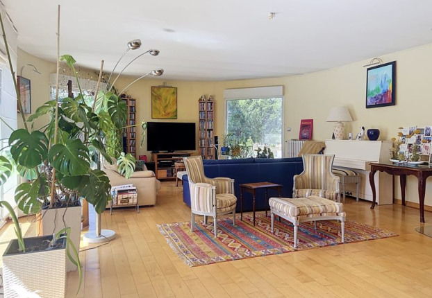 Maison 8 pièces 300 m² · à Cugnaux · 300 m² · 709 900 €