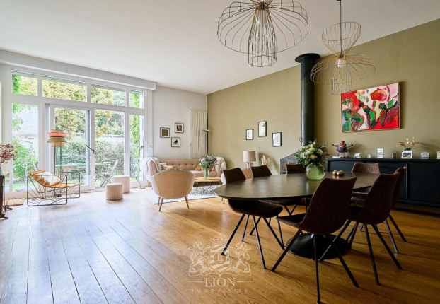 Maison 6 pièces 216 m² · à Lille · 216 m² · 1 190 000 €