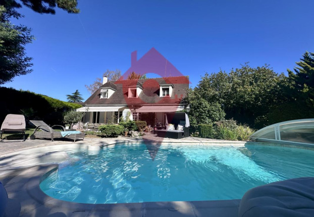 Maison 5 pièces 180 m² · à Orgeval · 180 m² · 1 250 000 €