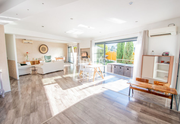 Maison 5 pièces 192 m² · à Les Baumettes, Marseille 9ème · 192 m² · 950 000 €