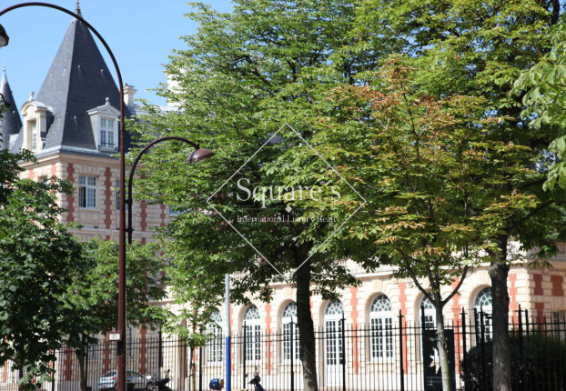 Appartement 6 pièces 180 m² · à Neuilly-sur-Seine · 180 m² · 2 800 000 €