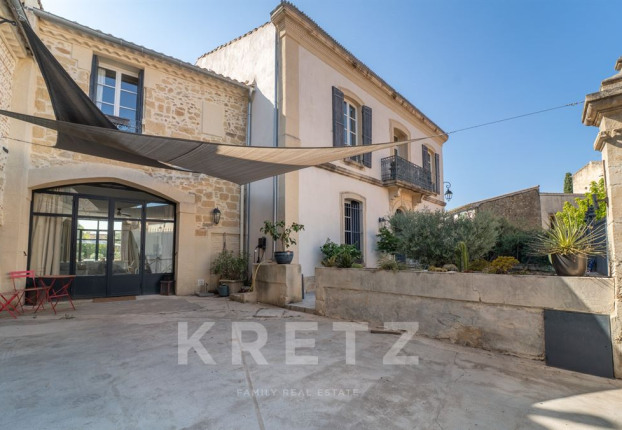 Maison 15 pièces 530 m² · à Nîmes · 530 m² · 1 490 000 €