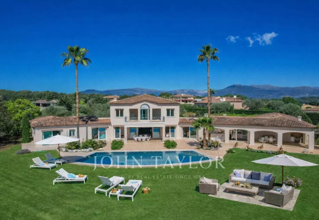 Maison 12 pièces 650 m² · à Biot · 650 m² · 3 900 000 €