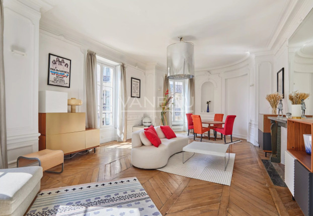 Appartement 2 pièces 79 m² · à Clichy-Trinité, Paris 9ème · 79,2 m² · 950 000 €