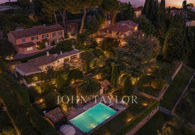 Maison 19 pièces 826 m² · à Mougins · 826,1 m² · 7 500 000 €