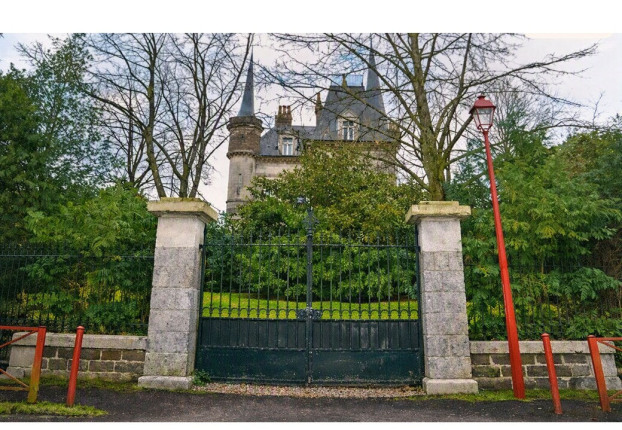 Maison 11 pièces 290 m² · à Hédé-Bazouges · 290 m² · 920 000 €