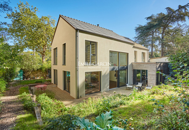Maison 7 pièces 210 m² · à Jouy-en-Josas · 210 m² · 1 195 000 €