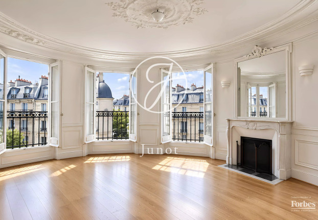 Appartement 4 pièces 109 m² · à Les Halles, Paris 1er · 108,8 m² · 1 680 000 €
