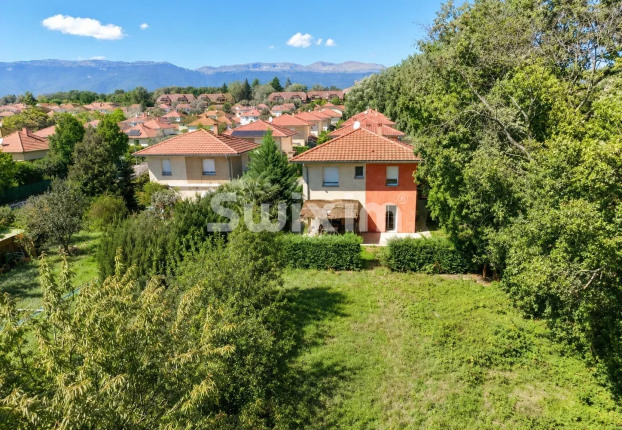 Maison 5 pièces 110 m² · à Prévessin-Moëns · 110 m² · 740 000 €
